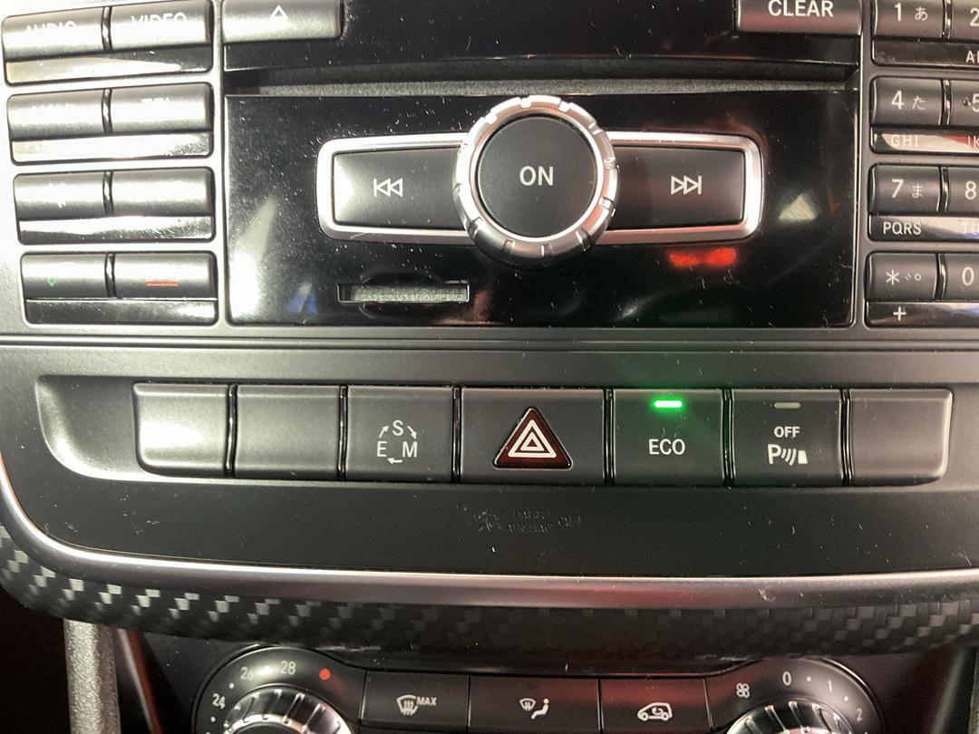 Photo '29' of Mercedes-Benz A180