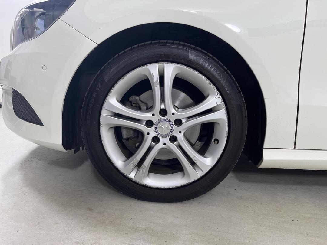 Photo '10' of Mercedes-Benz A180