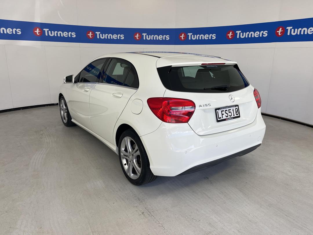 Photo '5' of Mercedes-Benz A180