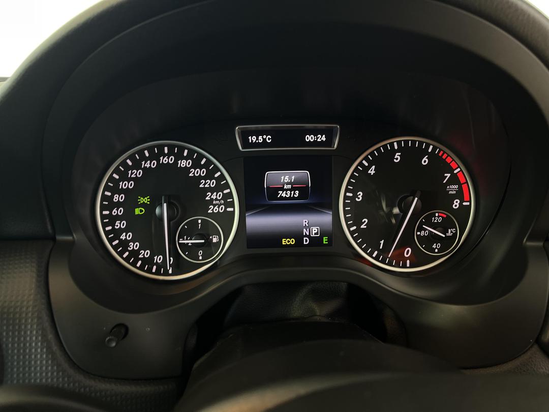 Photo '21' of Mercedes-Benz A180