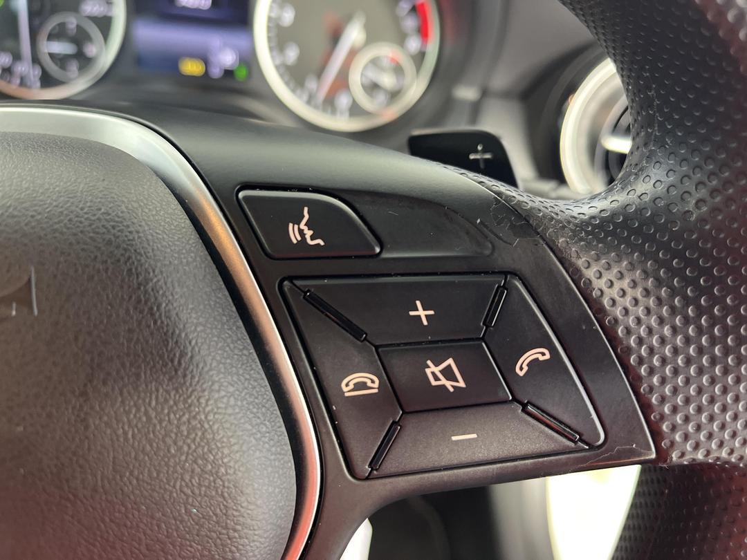 Photo '26' of Mercedes-Benz A180