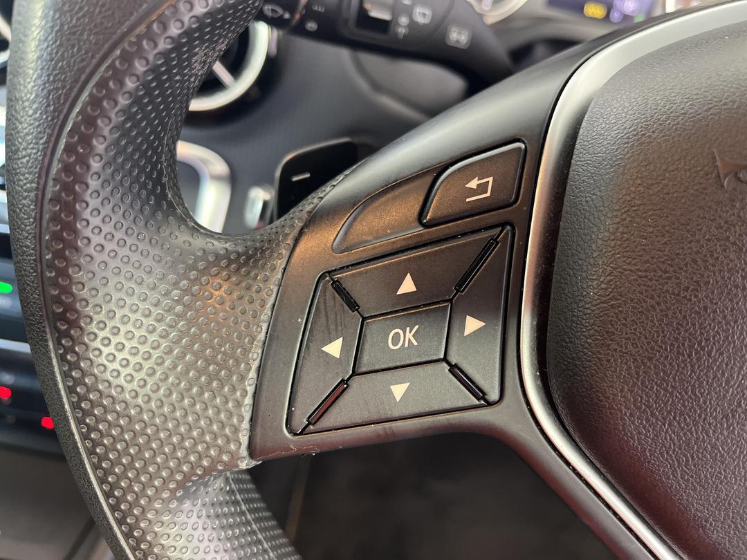 Photo '27' of Mercedes-Benz A180