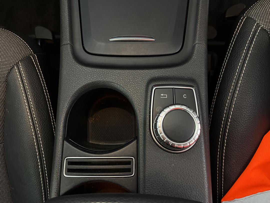 Photo '31' of Mercedes-Benz A180