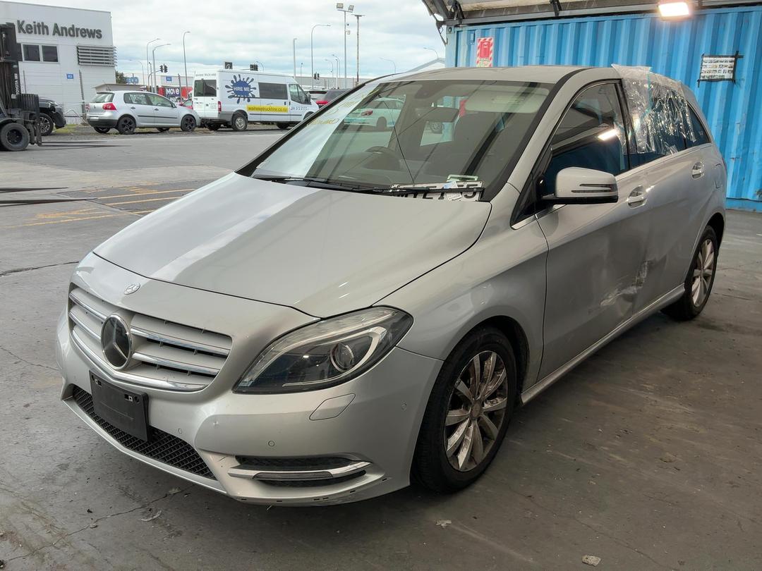 Photo '6' of Mercedes-Benz B-Class B180
