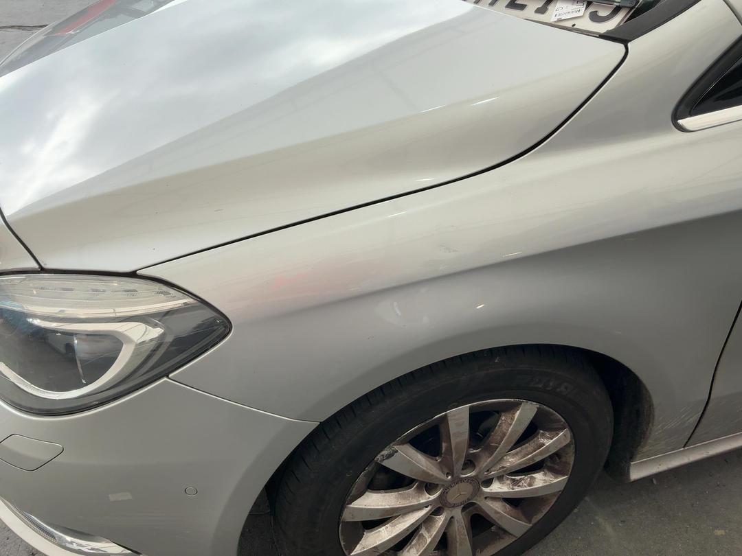 Photo '7' of Mercedes-Benz B-Class B180