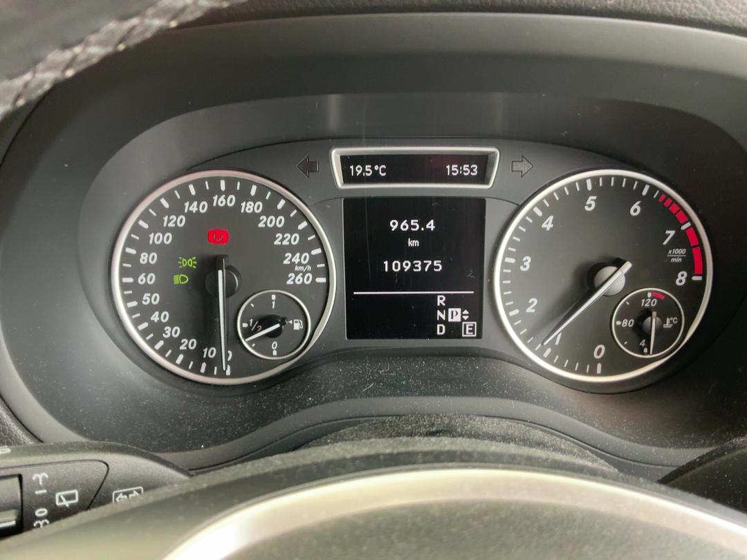 Photo '21' of Mercedes-Benz B-Class B180