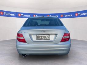 Photo '6' of Mercedes-Benz C-Class