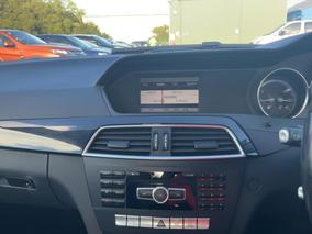 Photo '33' of Mercedes-Benz C-Class