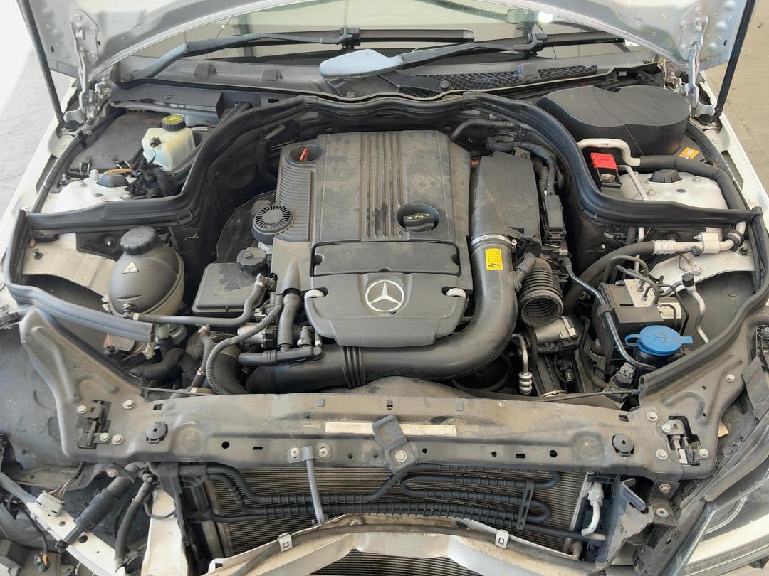 Photo '15' of Mercedes-Benz C-Class C180 Coupe Photo '15' of Mercedes-Benz C-Class C180 Coupe