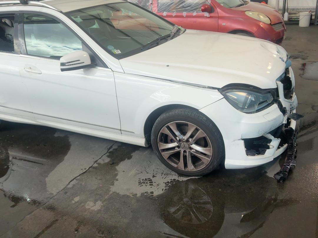 Photo '2' of Mercedes-Benz C-Class C180 Station Wagon