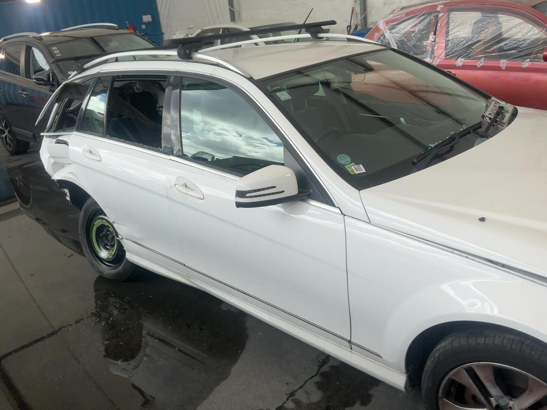 Photo '3' of Mercedes-Benz C-Class C180 Station Wagon