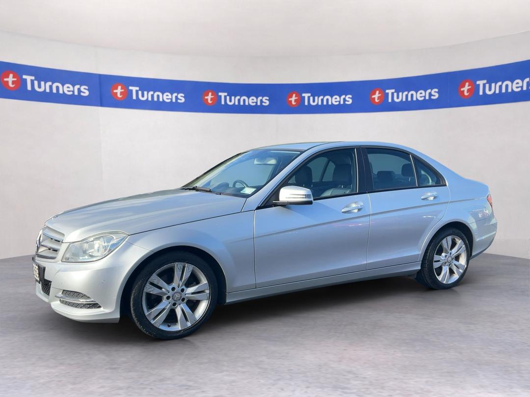 Photo '4' of Mercedes-Benz C200