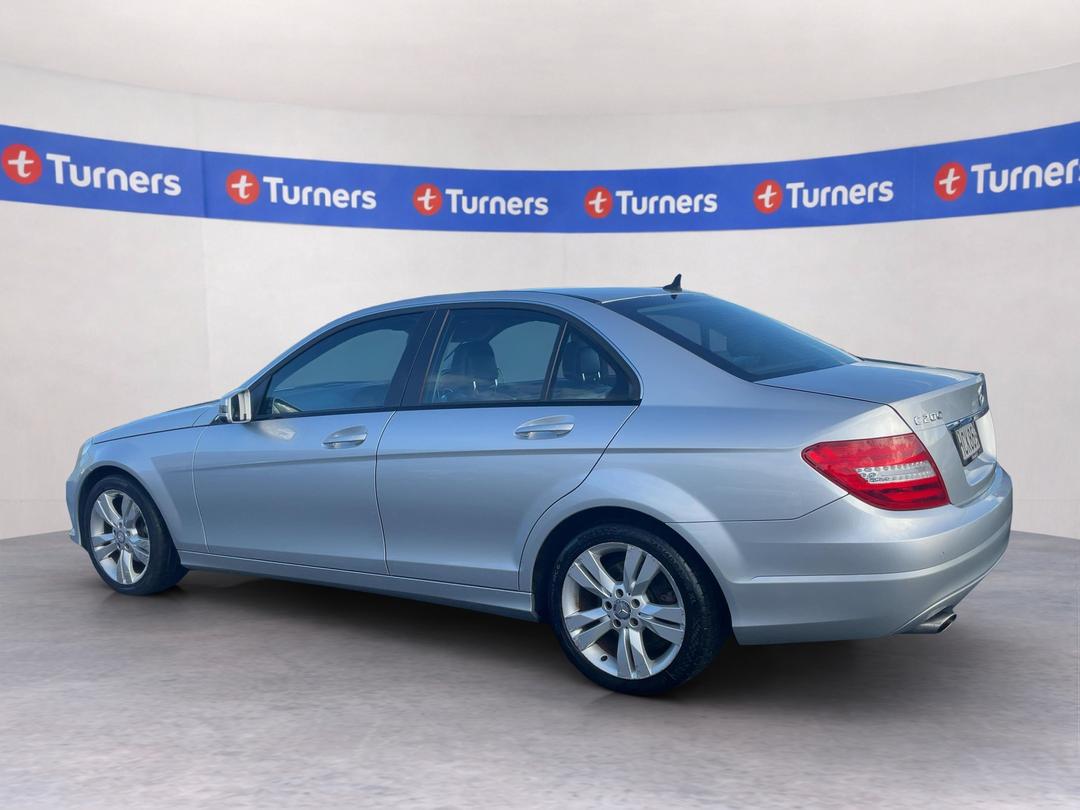 Photo '5' of Mercedes-Benz C200