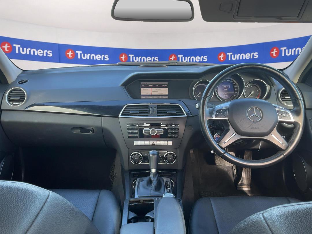 Photo '17' of Mercedes-Benz C200