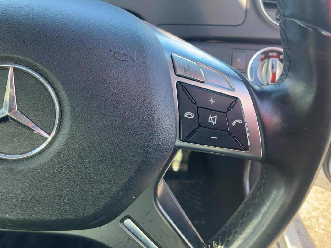 Photo '28' of Mercedes-Benz C200