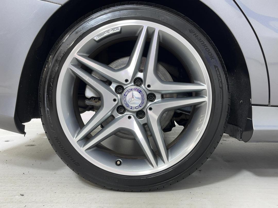 Photo '12' of Mercedes-Benz CLA
