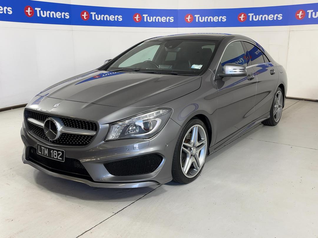 Photo '4' of Mercedes-Benz CLA