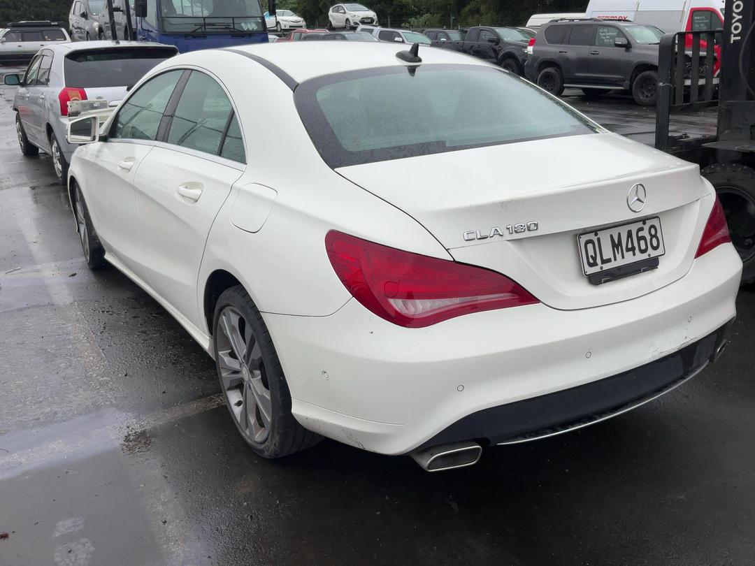 Photo '3' of Mercedes-Benz CLA 180