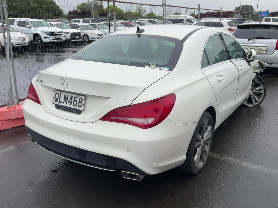 Photo '4' of Mercedes-Benz CLA 180
