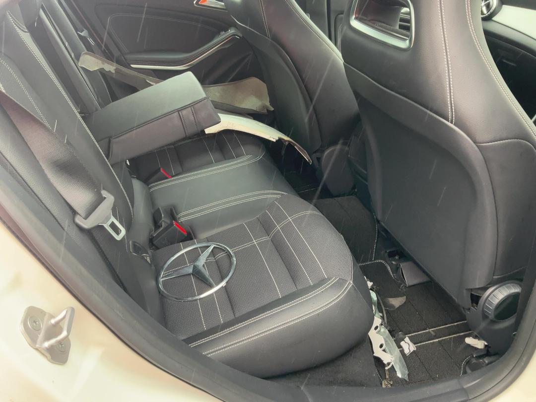 Photo '10' of Mercedes-Benz CLA 180