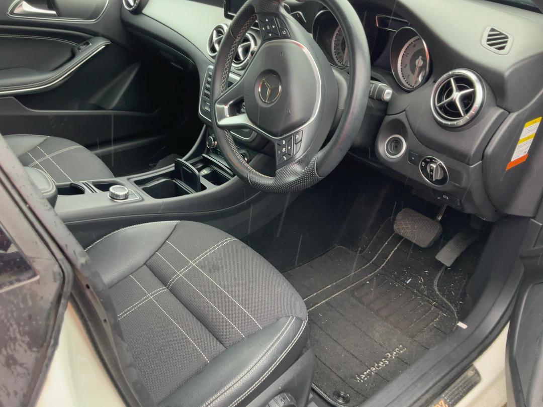 Photo '11' of Mercedes-Benz CLA 180