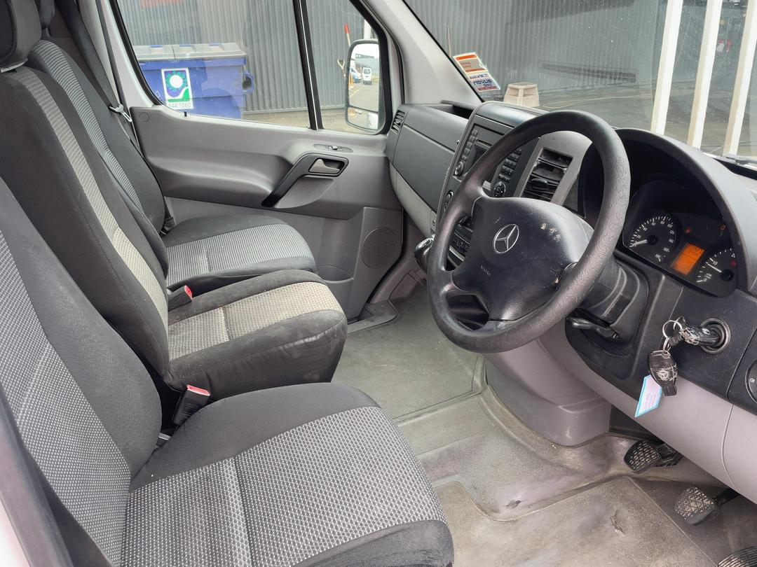 Photo '16' of Mercedes-Benz Sprinter