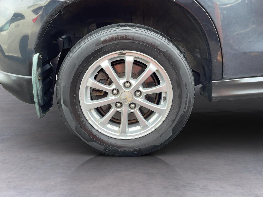 Photo '12' of Mitsubishi ASX