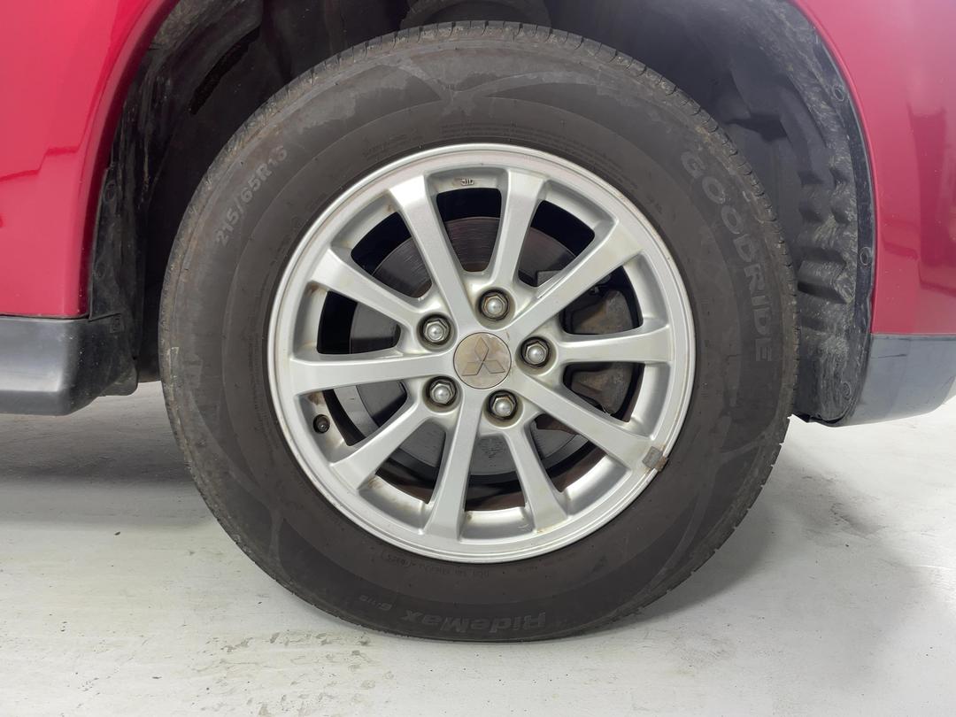 Photo '9' of Mitsubishi ASX