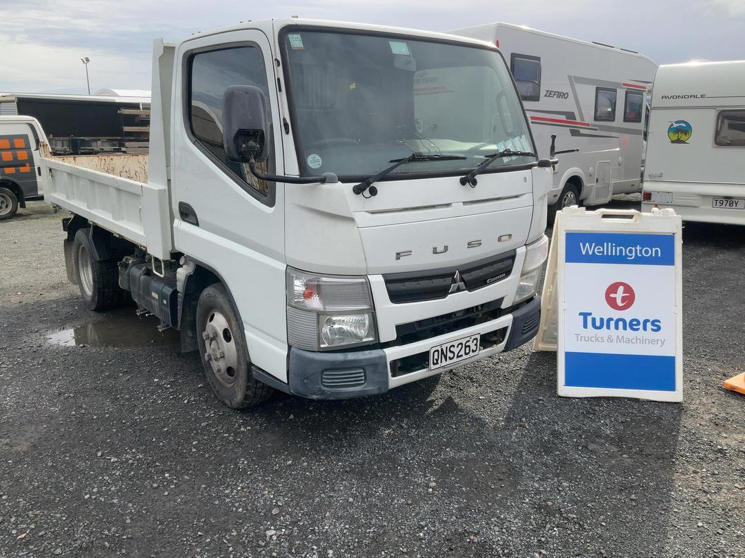 Photo '1' of Mitsubishi Canter FBA60 Tipper