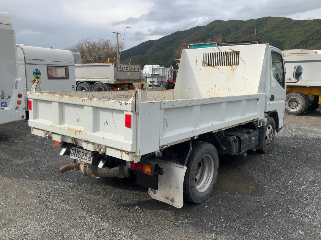 Photo '4' of Mitsubishi Canter FBA60 Tipper