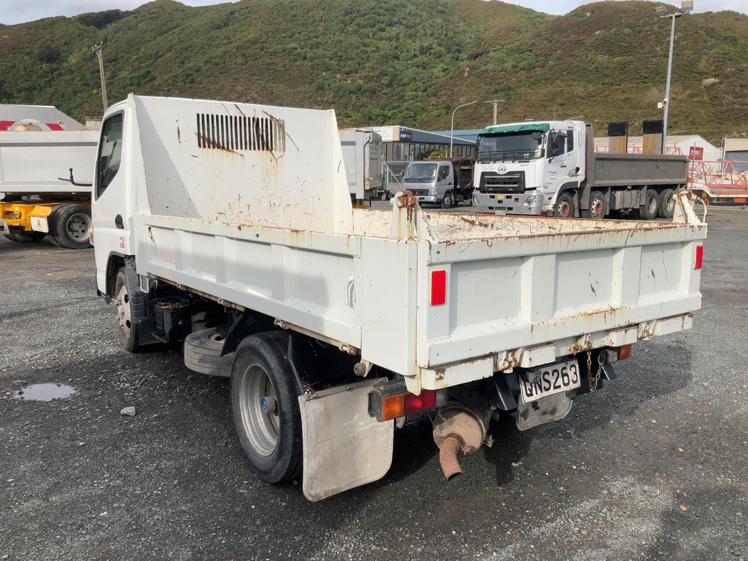 Photo '8' of Mitsubishi Canter FBA60 Tipper