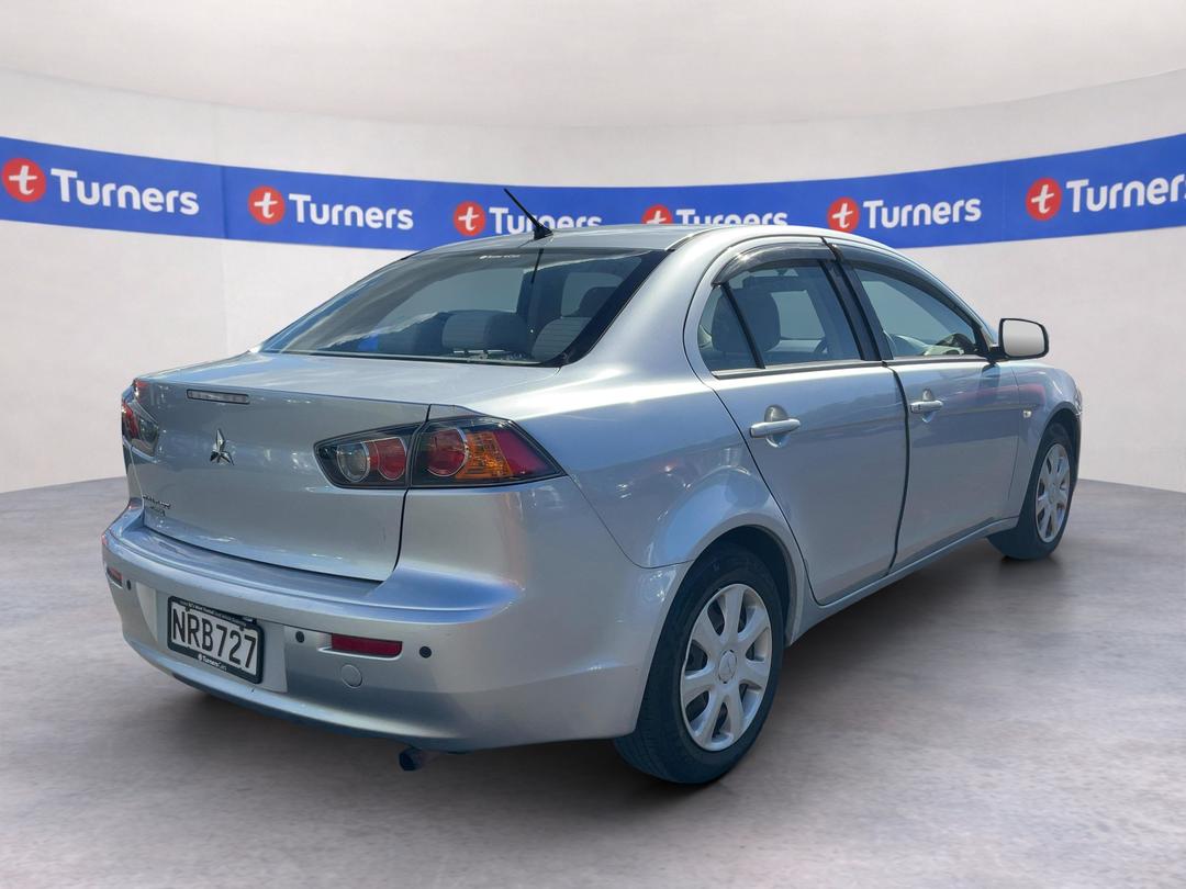 Photo '4' of Mitsubishi Galant Photo '4' of Mitsubishi Galant