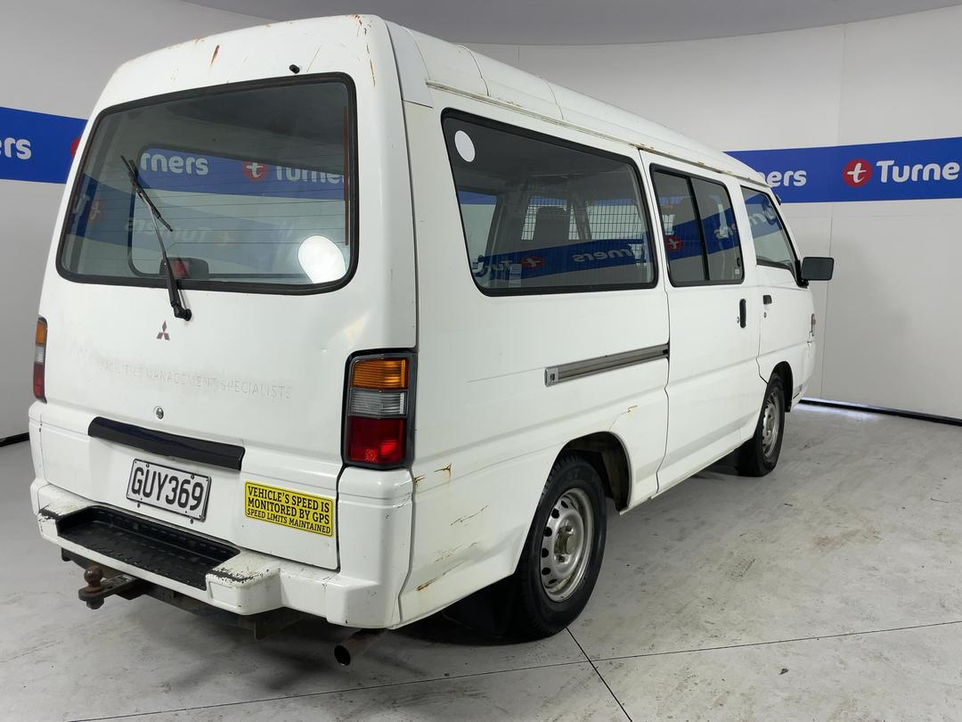 Photo '6' of Mitsubishi L300 LWB Photo '6' of Mitsubishi L300 LWB