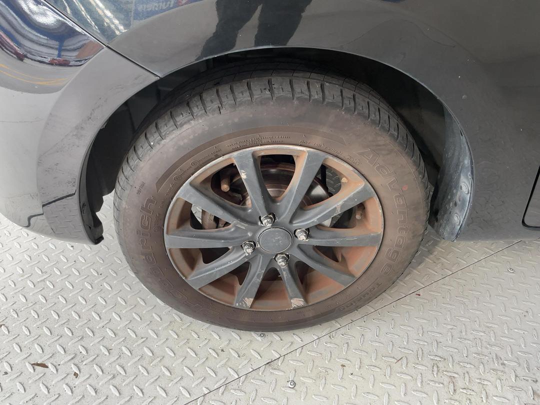 Photo '5' of Mitsubishi Mirage LS Photo '5' of Mitsubishi Mirage LS
