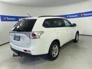 Thumbnail '7' of Mitsubishi Outlander