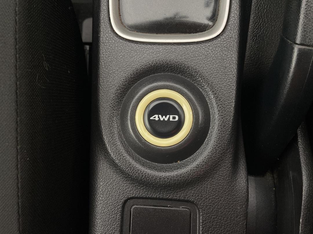 Photo '26' of Mitsubishi Outlander