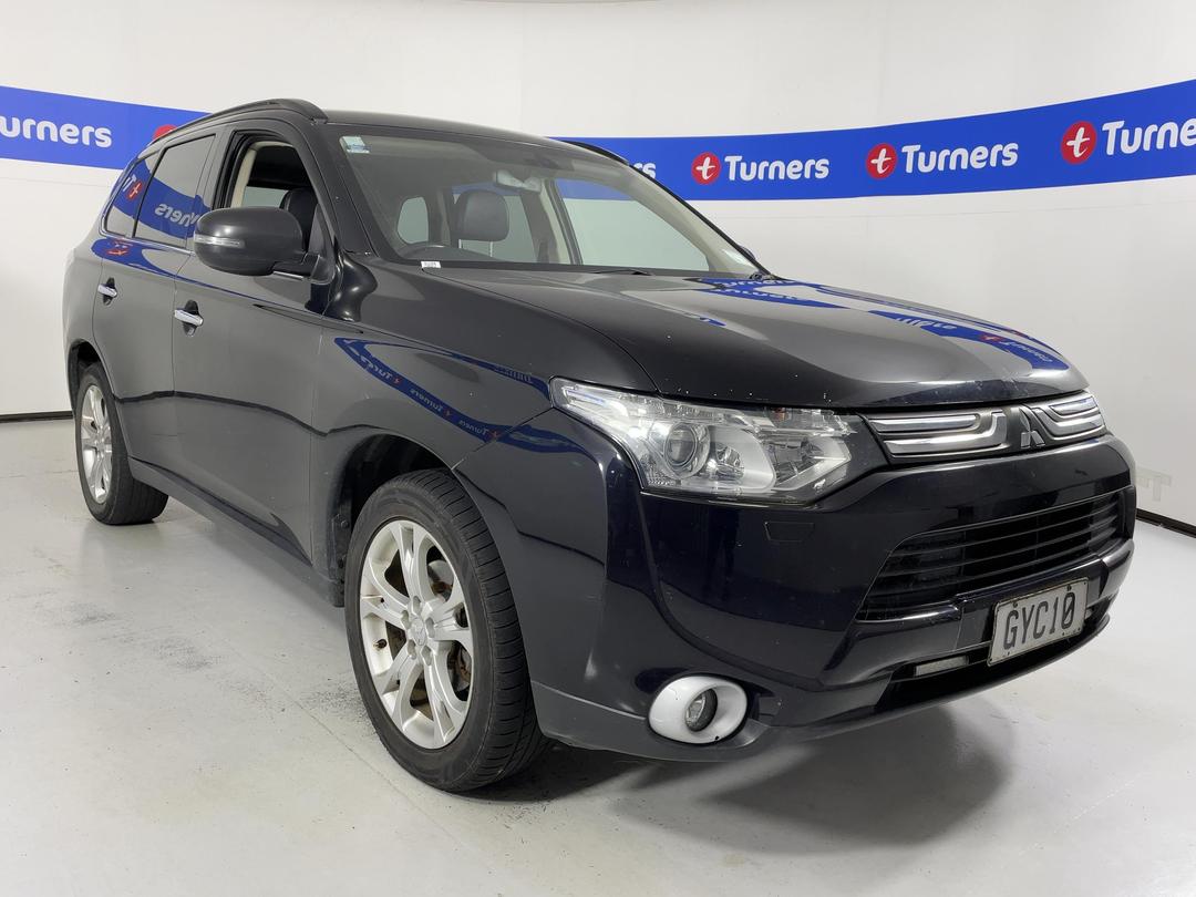 Photo '1' of Mitsubishi Outlander