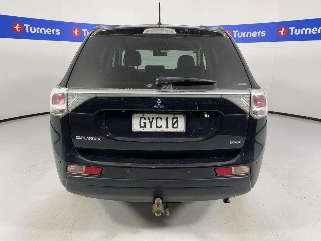 Photo '6' of Mitsubishi Outlander