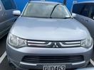 Thumbnail '2' of Mitsubishi Outlander LS