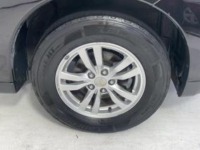 Photo '9' of Mitsubishi Outlander