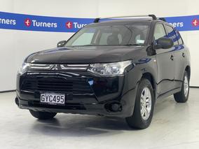 Photo '4' of Mitsubishi Outlander