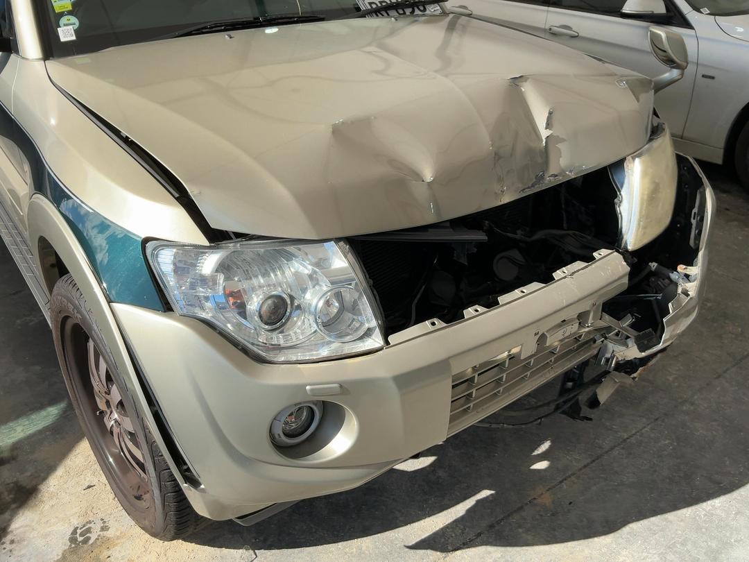 Photo '4' of Mitsubishi Pajero Photo '4' of Mitsubishi Pajero