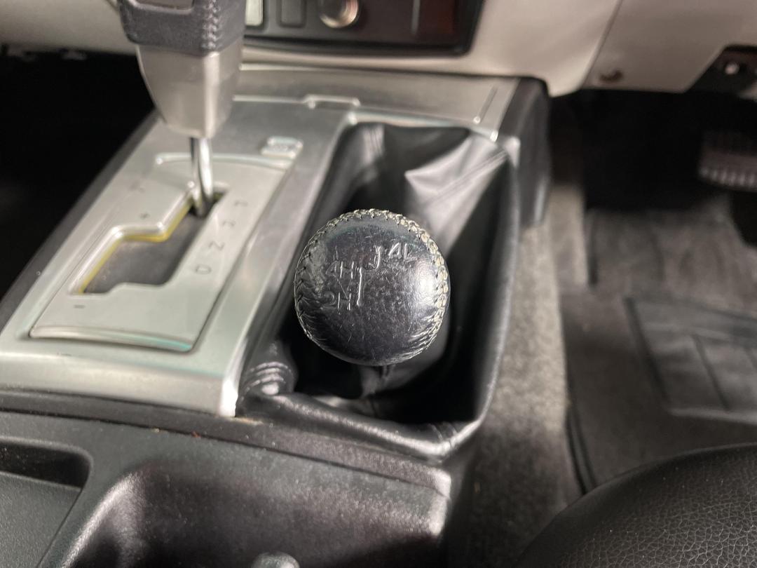 Photo '25' of Mitsubishi Triton