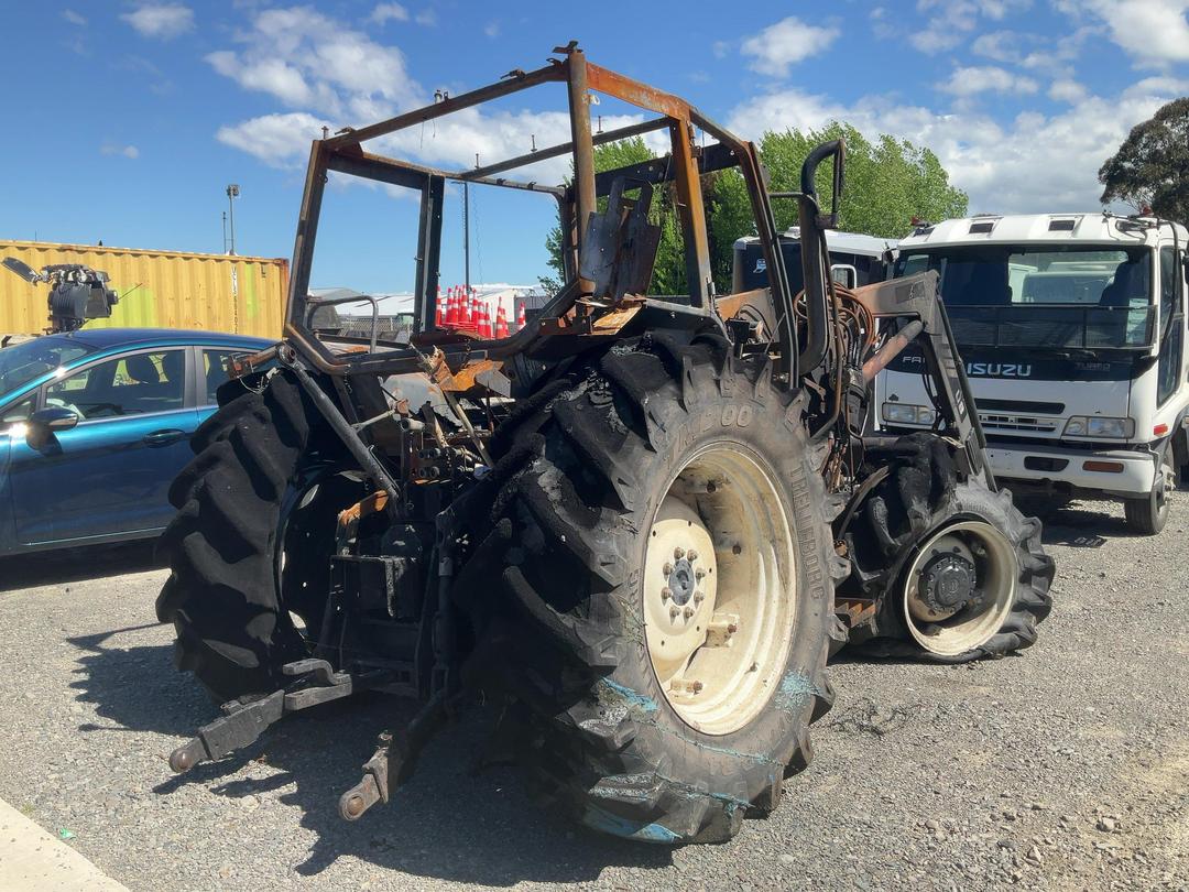 Photo '6' of New Holland T5050 Tractor