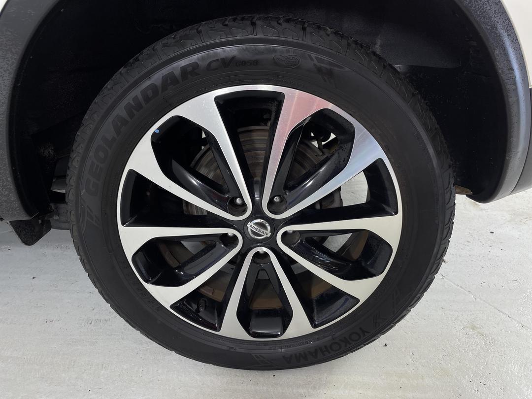 Photo '11' of Nissan Dualis