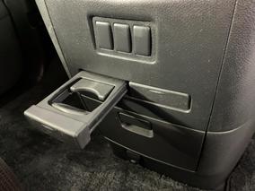 Photo '26' of Nissan Elgrand
