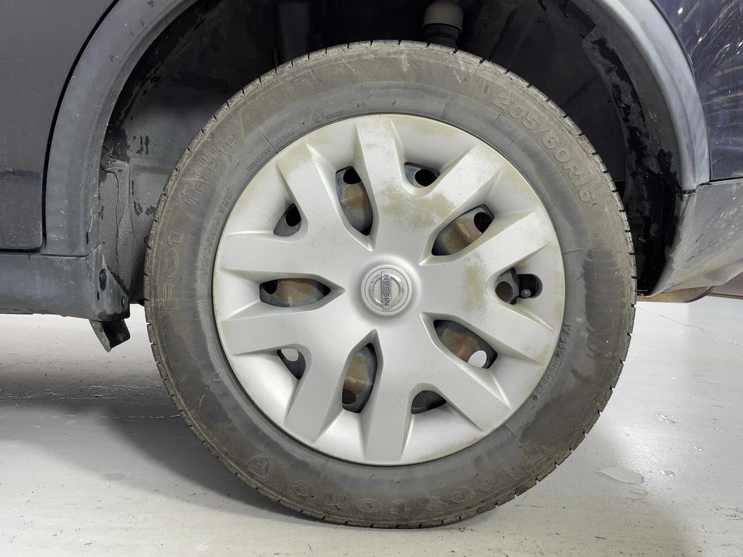 Photo '11' of Nissan Juke