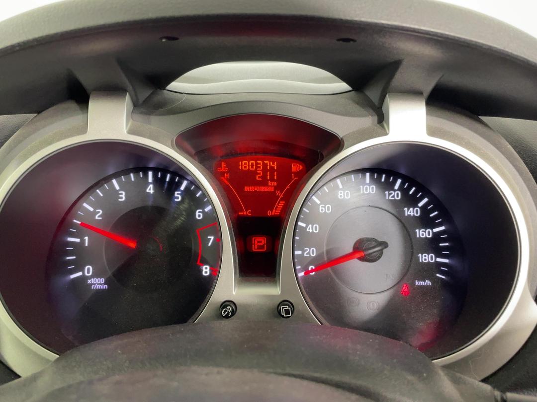 Photo '21' of Nissan Juke