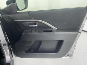 Photo '15' of Nissan Lafesta