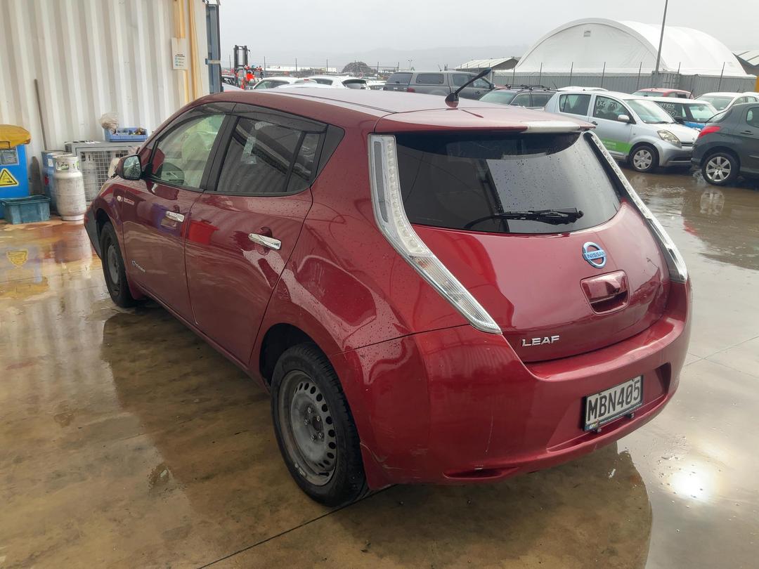 Photo '4' of Nissan Leaf